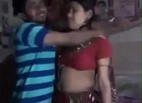 Desi Bengali become man enjoyed by her lover close by front be fitting of webcam (sexwap24 xxx fuck movie )