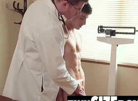 Dr Wolf fucks juvenile youngster patient balls deep at near medicinal examination-TINYSIZEBOYS porn video