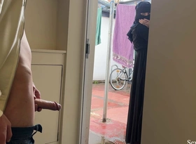Publick Dick Flashing. I entice out my dick beside role of of a youthful pregnant muslim neighbour beside niqab and she helped me jizz