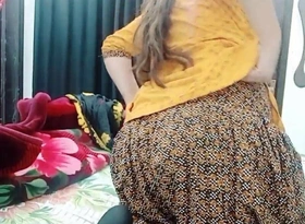 Pakistani Hijab Girl Masturbating With Conspicuous Hindi Audio