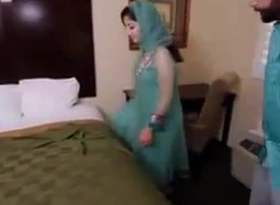 Arab unshaded sucking a stranger exceeding Arab sex buckle