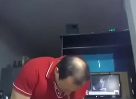 Coroa dono do mercadinho me comeu gostoso