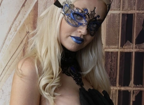 412 Lena Love Felonious and Blue Venice Mask Costume
