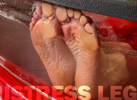 Mistress's Wet Wrinkled Soles Are Driven Against the Glass in the Bathtub