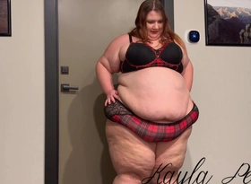 SSBBW Kayla Peach Climbs Stairs increased by Belly Play
