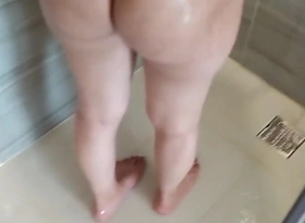 Step Mom Arab Shower
