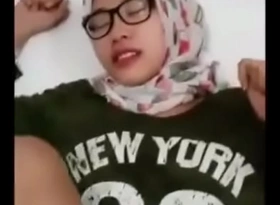 Malay Tudung Fuck & Facial