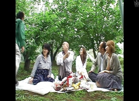 P012G02 A perverted couple exchange of three couples of classmates in rural towns!