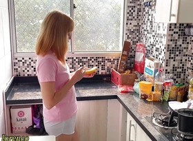 My 18-year-old stepdaughter went to have a snack, and it ended round coarse eaten apropos the kitchen!