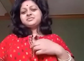 Beautiful Super Horny Bengali Unsatisfied Boudi Fingering