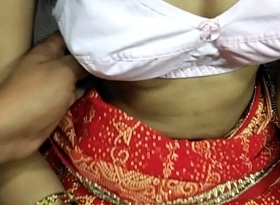 Desi Anita ki chudai in Red-hot saree regarding Desi video