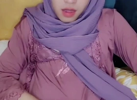 crossdress hijab solo