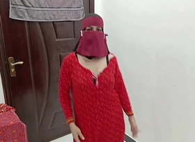 Desi Pakistani Beautiful Housewife Nude Dance