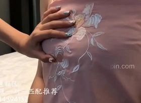 靴下绅士2019最新流出作品-享受连个极品清纯姐妹花的服务 两双丝袜玉腿足交到射 美足福利 高清720P完整版