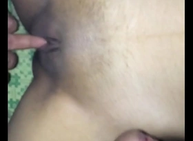 bokep indonesia full cewek hijab ngentot pacar sampai keluar di perut